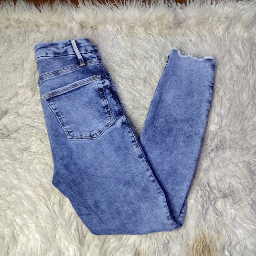 Good American Good Waist Crop Skinny Jeans Size 0 / 25 - Picture 3 of 11